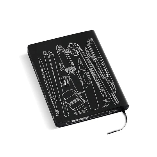 Neuland BulletProof SpotOn Edition
Climate neutrally printed stylish notebook with recycled leather cover, rounded corners, 256 pages made of white, optimised premium paper with grey dot grid. Sold in UK by Inky Thinking