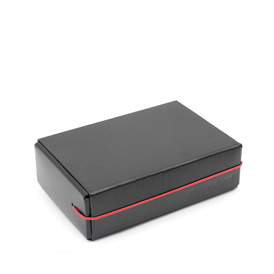 Novario® AccessoryBox provides optimal storage for all your facilitation tools. Whether markers, pins, pin boxes, scissors or cutters, everything is organised in one spot