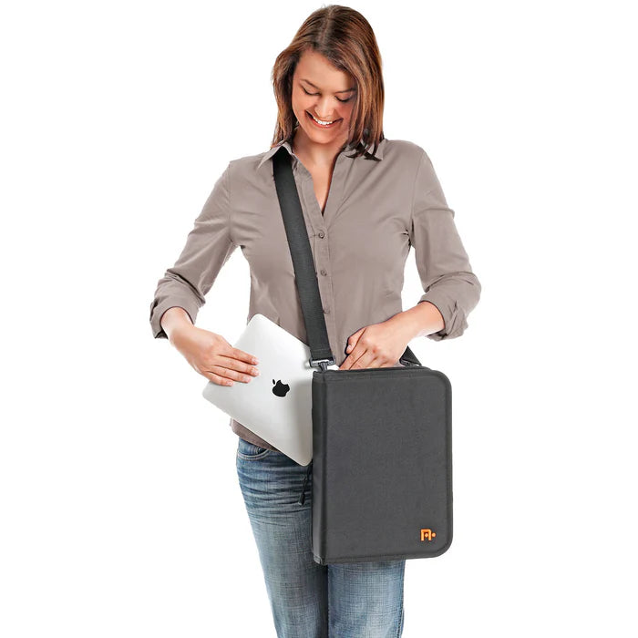 VarioOne® is a brilliant storage folio case for those who work with Neuland markers on a regular basis. Sold in UK by Inky Thinking Shop.