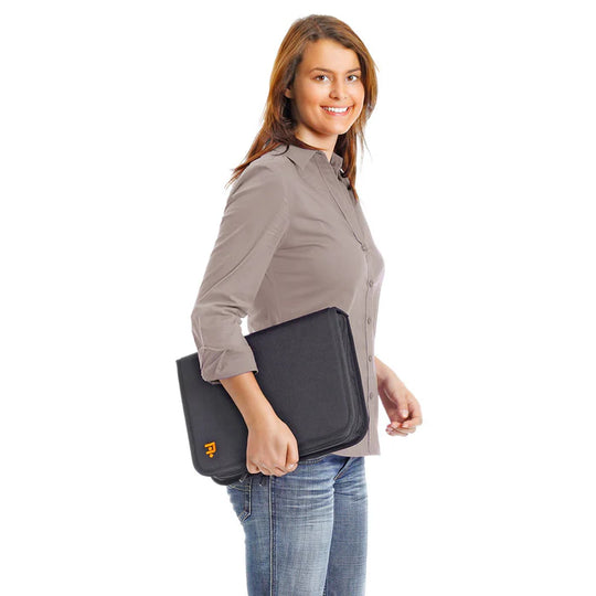 VarioOne® is a brilliant storage folio case for those who work with Neuland markers on a regular basis. Sold in UK by Inky Thinking Shop.