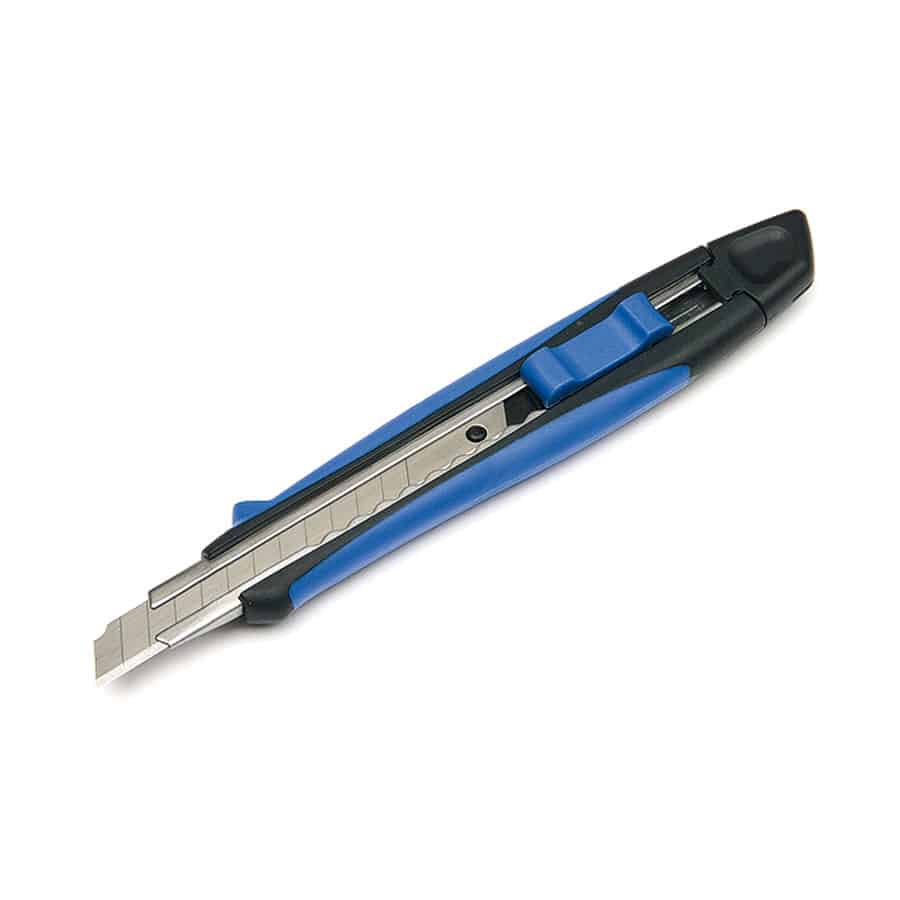 Professional Cutter with spare blade-depot, blade-breaking device, metal fence, automatic raster, gummed gripzone and slipping-guard. Sold by Neuland UK reseller, Inky Thinking Shop UK

1 Cutter blue/black and 2 replacement blades.